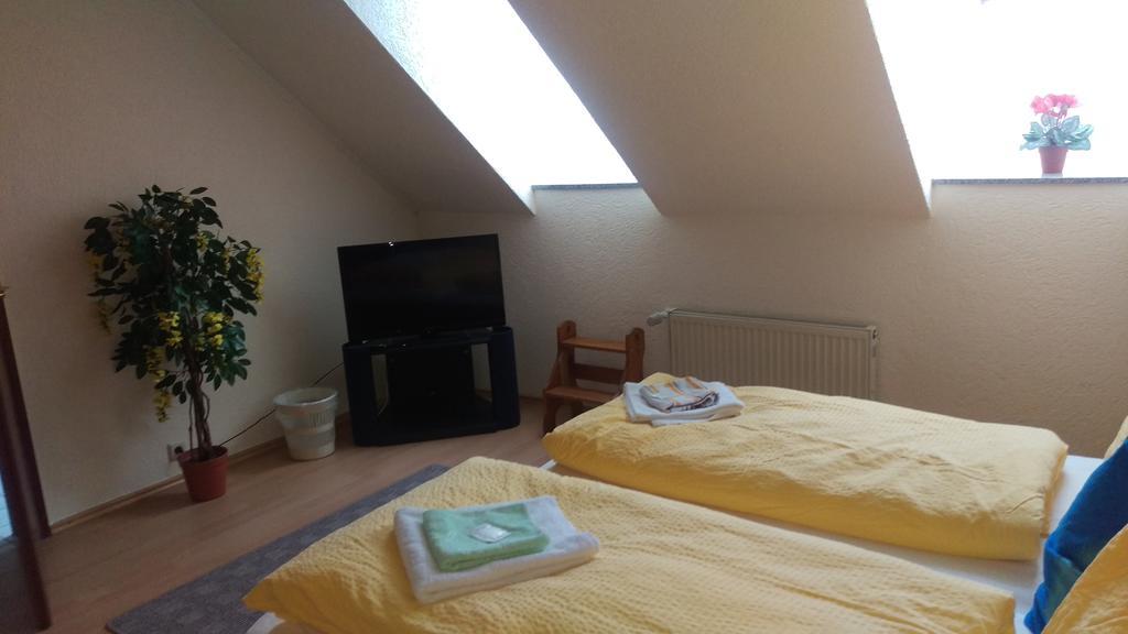 Landhaus Mecklenburg Waren  Zimmer foto